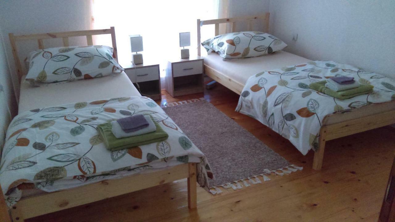 Apartman Franjicic Korenica Exteriör bild